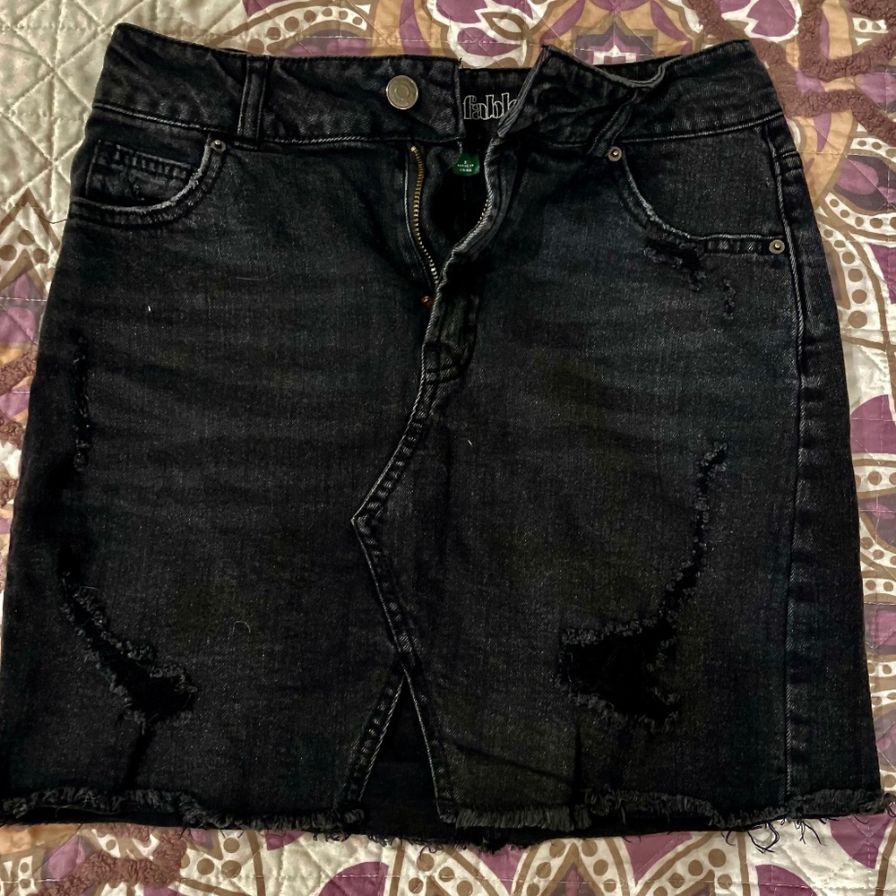Black Denim Above the Knee Skirt